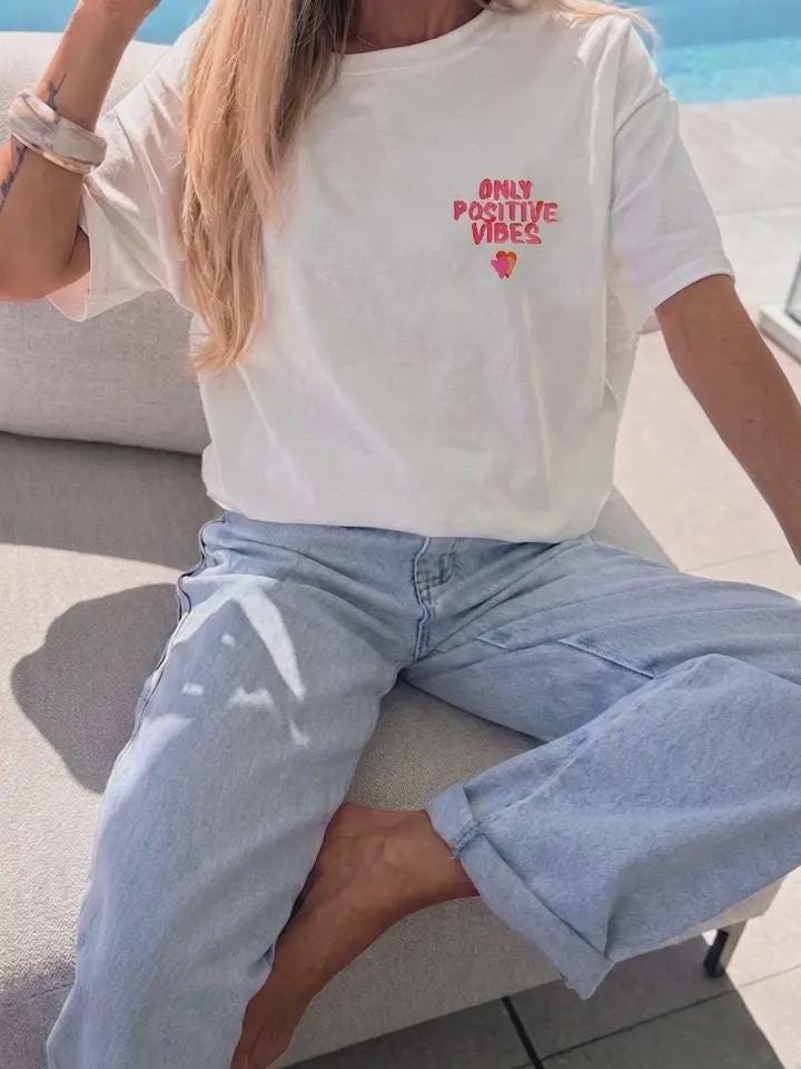 ESTEE BROWN - Damen T-Shirt "Only Positive Vibes"